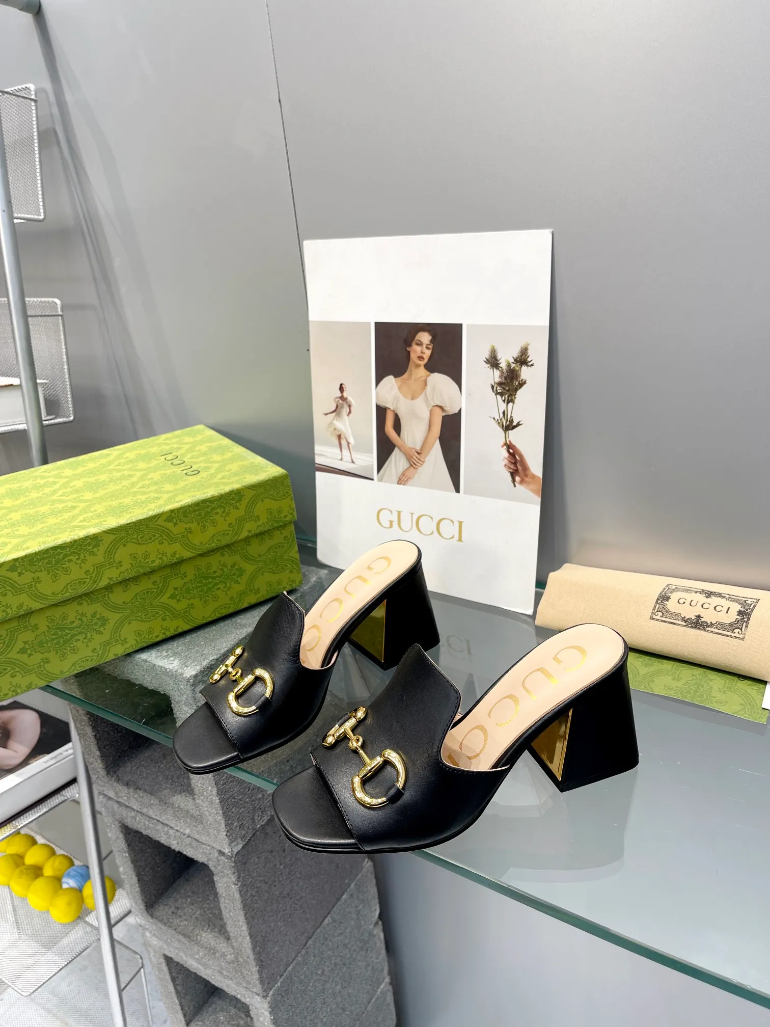 ✨Ex-factory price p460✨ Women's shoes, women's clothing, gucci 2024 early spring horsebit new thick heel retro shoes, Internet celebrity hot sandals, super versatile fashion items. Original 1:1 customized. It is worth mentioning the packaging. This year’s G family’s packaging is really high-end, and the original packaging is presented.  Material: original custom imported oil-waxed ancient soft sheepskin. Lining: high-end customized sheepskin. Italian genuine leather outsole. Heel height: 7.5cm. Heel electroplated gold+covered leather. Size: 34-41 (34, 40, 41 customized)